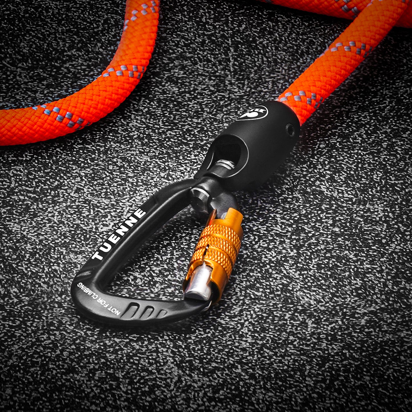 Tuenne Orange Safety Rope Dog Leash with Auto-Locking Carabiner close