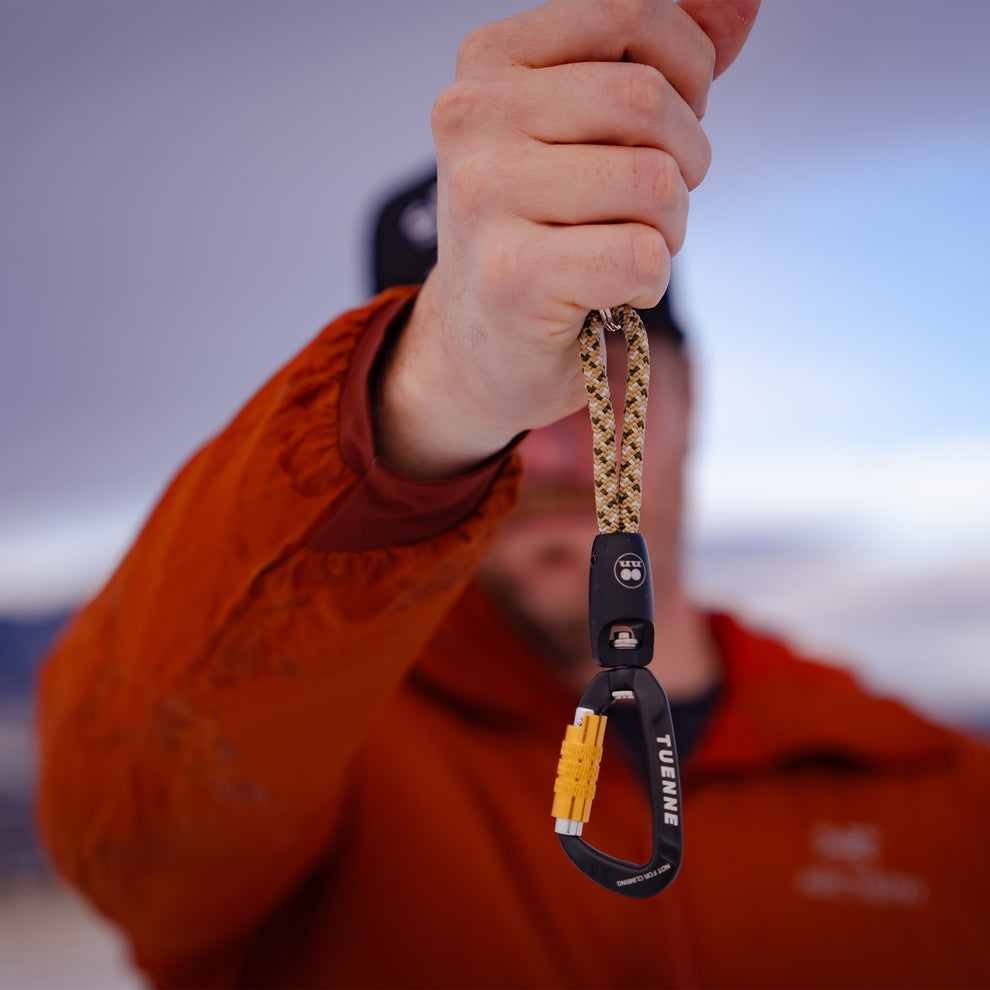 Rope Keychain with Auto-Locking Carabiner – 7