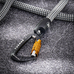 Customizable Boulder Hybrid rope dog leash with swiveling carabiner Gray close