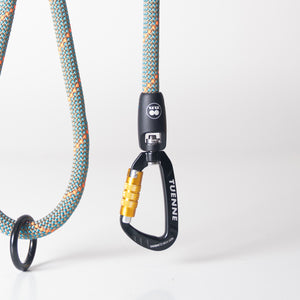 Customizable Boulder Hybrid rope dog leash with swiveling carabiner