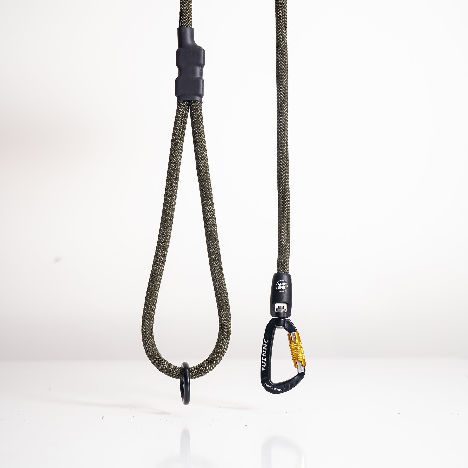 Customizable Boulder Hybrid rope dog leash with swiveling carabiner brown