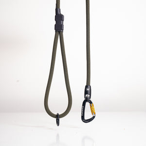 Customizable Boulder Hybrid rope dog leash with swiveling carabiner brown